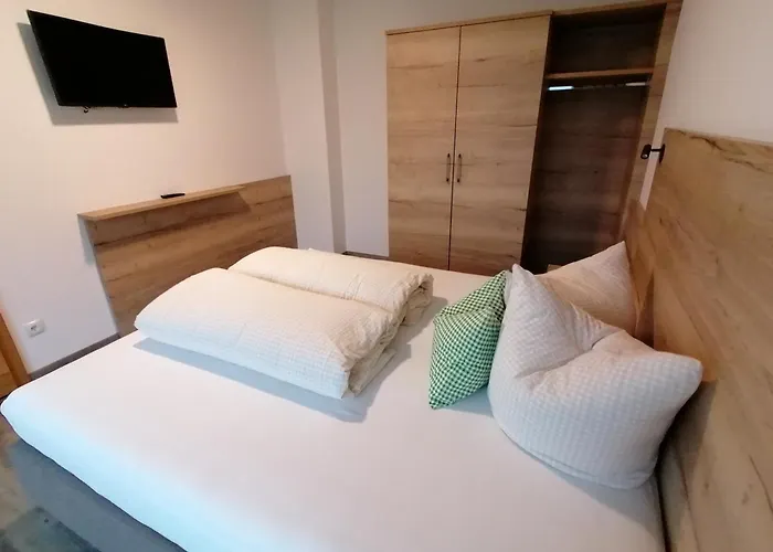 Laerche Apartmán Tux